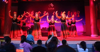 ����ȪС�(zh��n)��ˇ�������